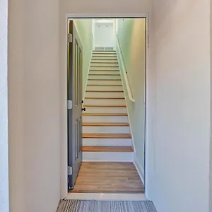 Gaston Hideaway Apartment